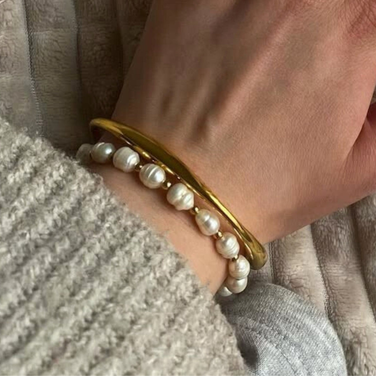 Zoey Pearl Bracelet - Gold