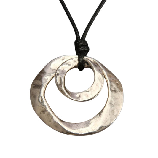 Kaelis Necklace – Silver