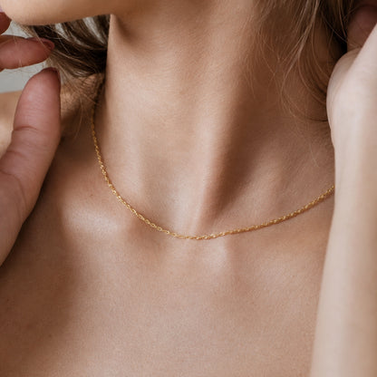 Felina Necklace - Gold