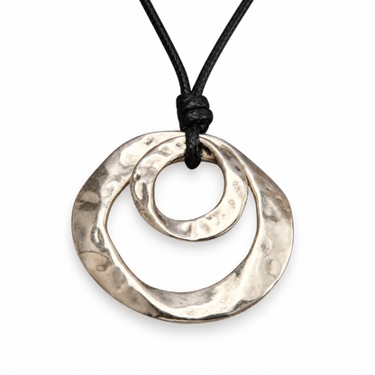 Kaelis Necklace – Silver