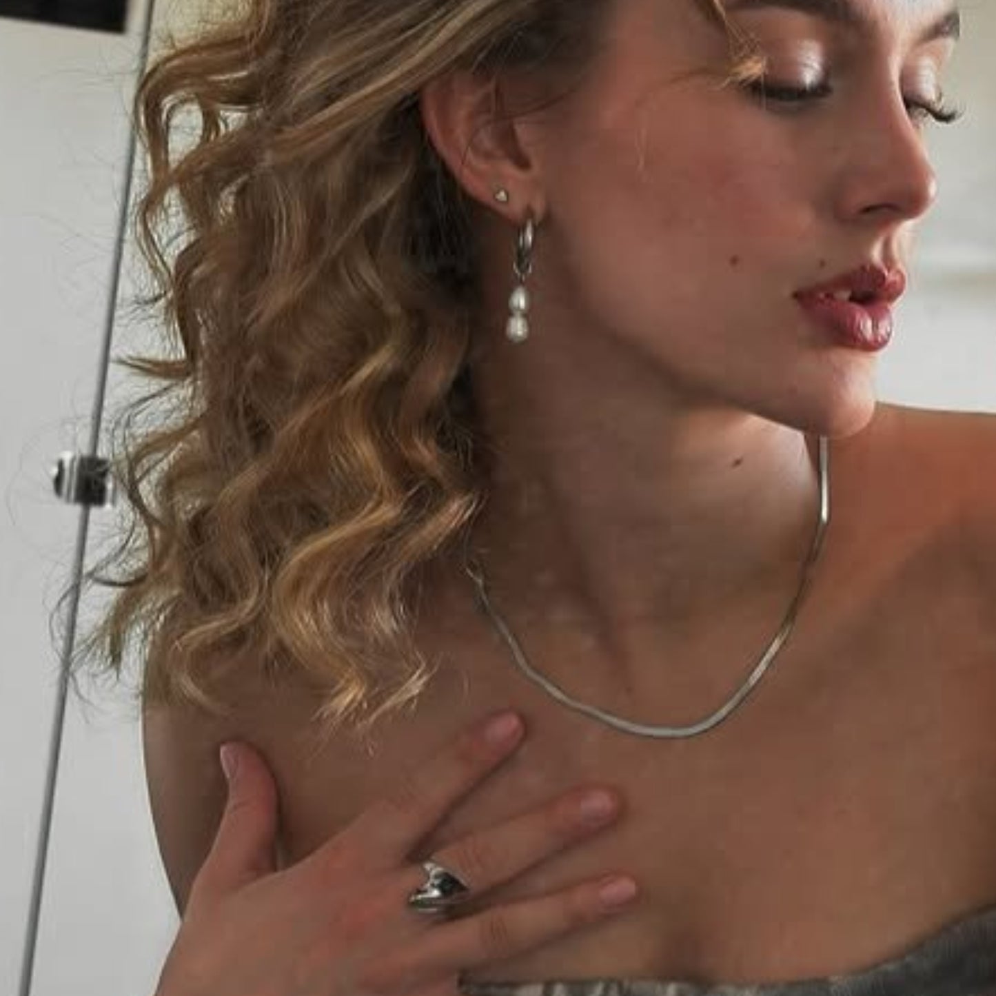 Mira Earrings - Silver