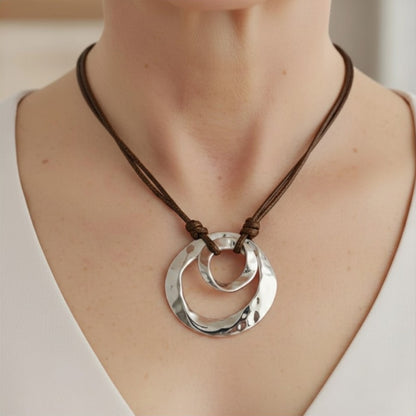 Kaelis Halskette – Silber